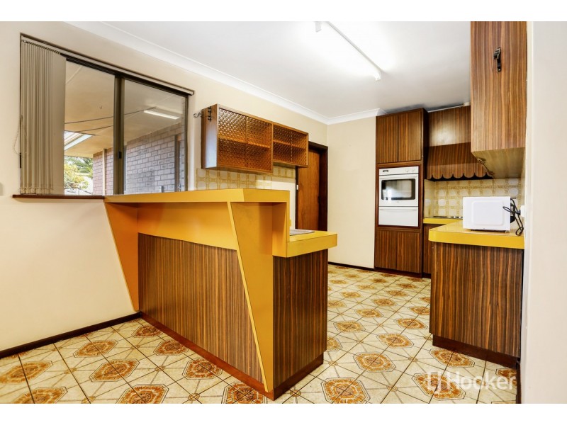 41 Roberts Street, Collie WA 6225