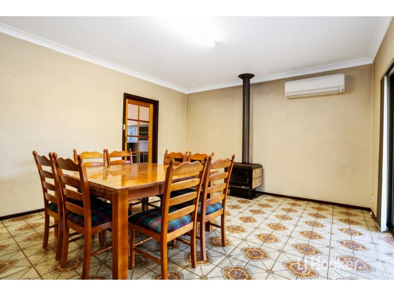 41 Roberts Street, Collie WA 6225