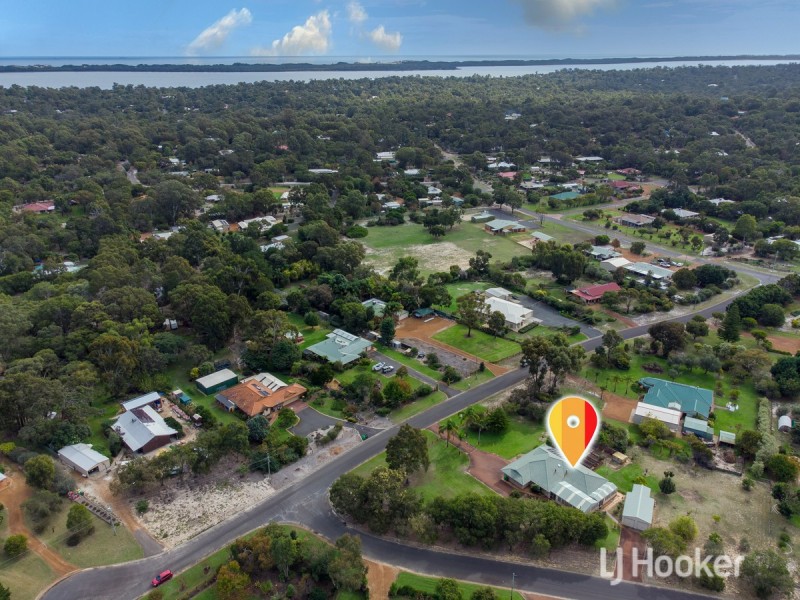 8 Headland Road, Leschenault WA 6233