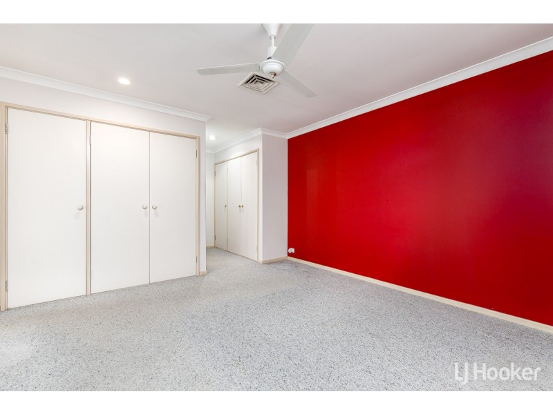 8 Headland Road, Leschenault WA 6233