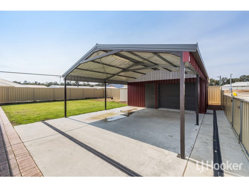 23 McCamish Crescent, Collie WA 6225