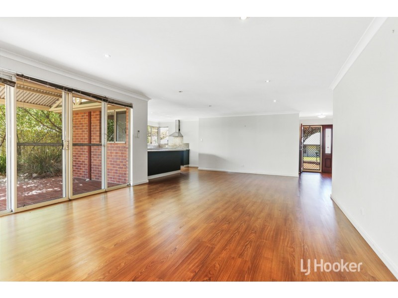 10 Jacaranda Loop, Collie WA 6225