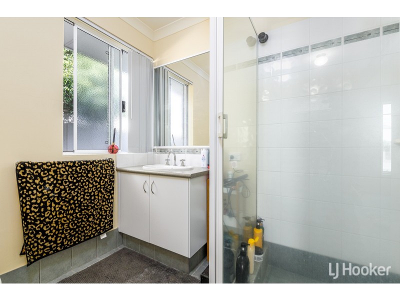 16 Grandite Fairway, Australind WA 6233