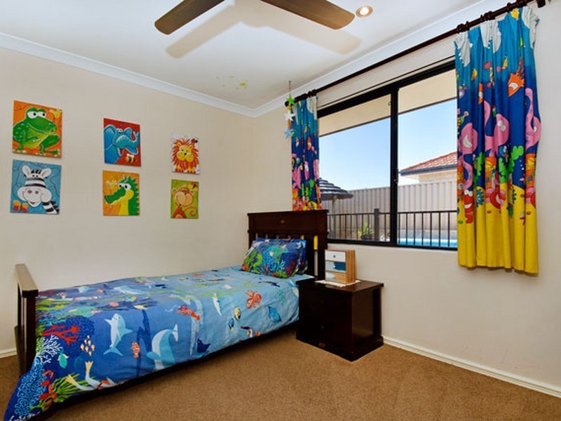 12 Tonkin Fairway, Dalyellup WA 6230