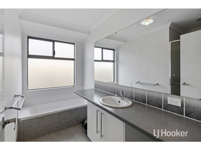 60 Sherwood Road, Australind WA 6233