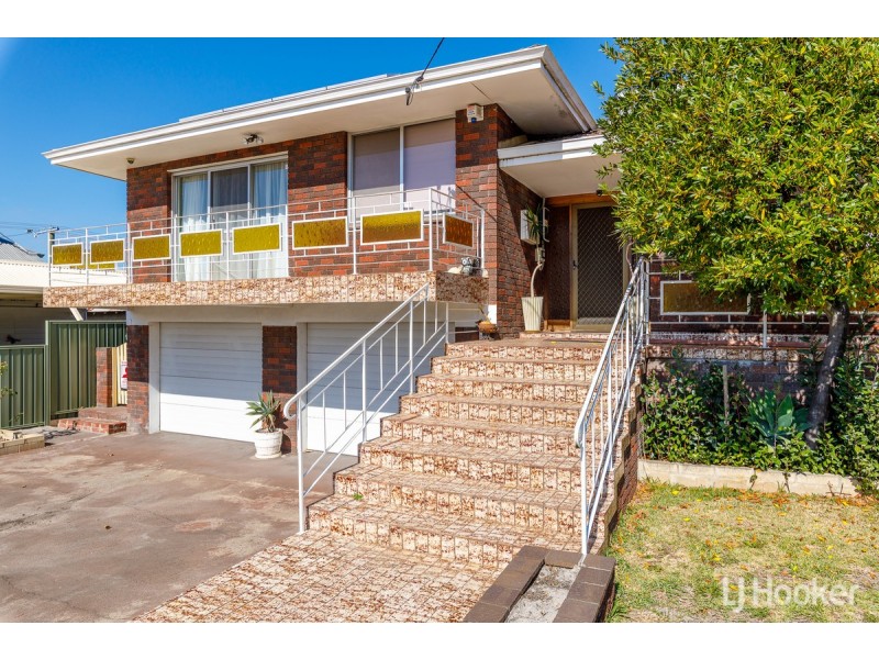 39 Roberts Street, Collie WA 6225