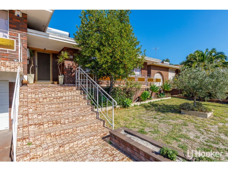 39 Roberts Street, Collie WA 6225