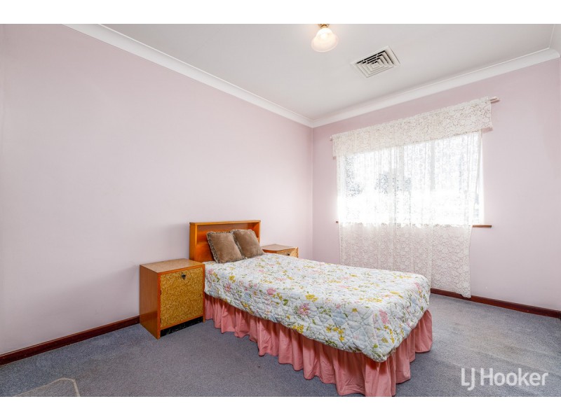 39 Roberts Street, Collie WA 6225