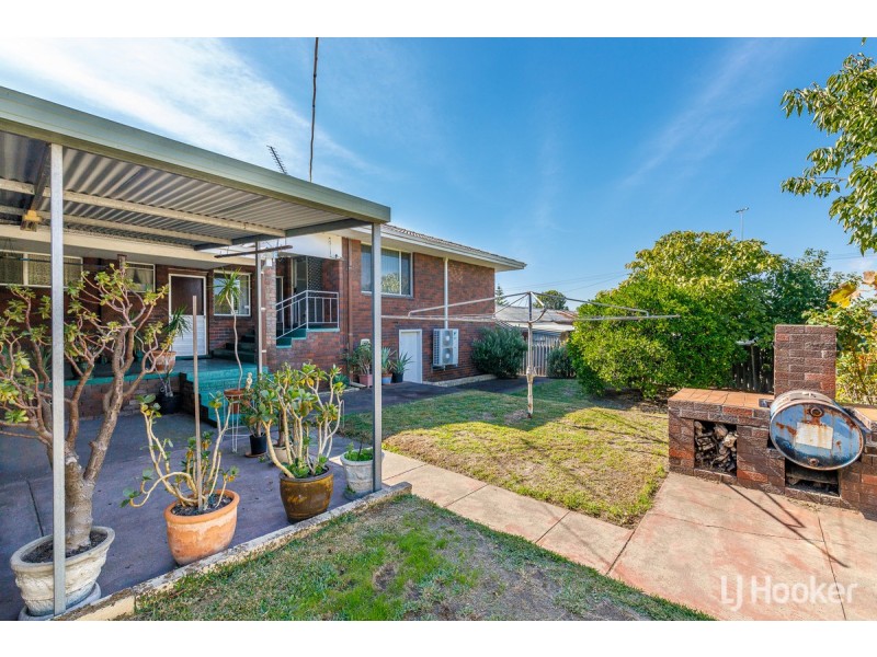 39 Roberts Street, Collie WA 6225