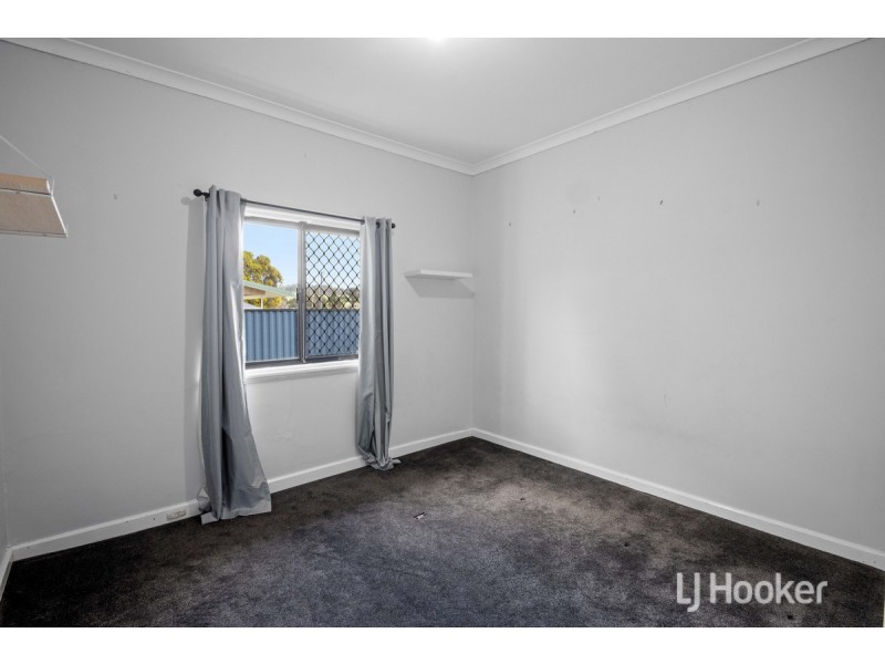 10 Richardson Street, Williams WA 6391