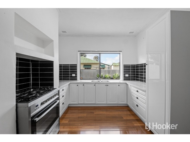 10 Richardson Street, Williams WA 6391