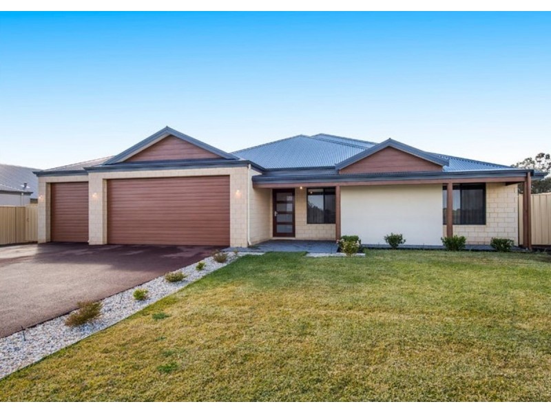 213 Braidwood Drive, Australind WA 6233