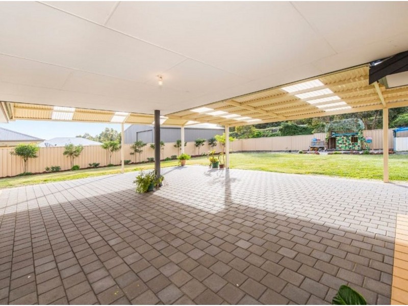 213 Braidwood Drive, Australind WA 6233