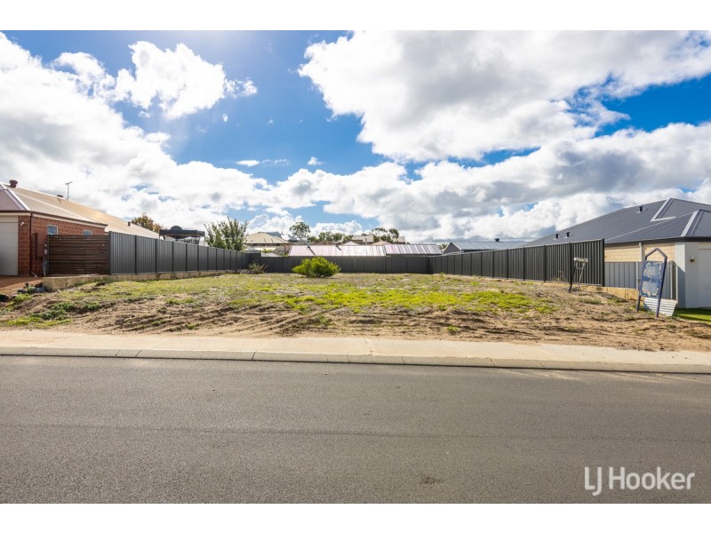 10 Henderson Crescent, Australind WA 6233