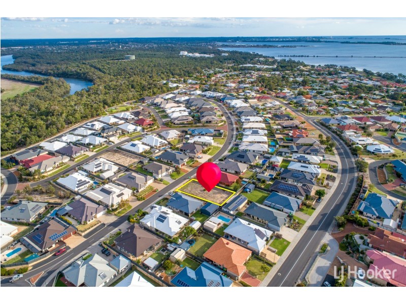 10 Henderson Crescent, Australind WA 6233