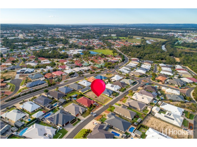 10 Henderson Crescent, Australind WA 6233