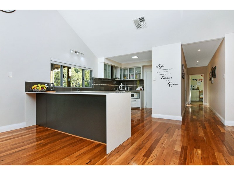 22 Ranson Drive, Roelands WA 6226