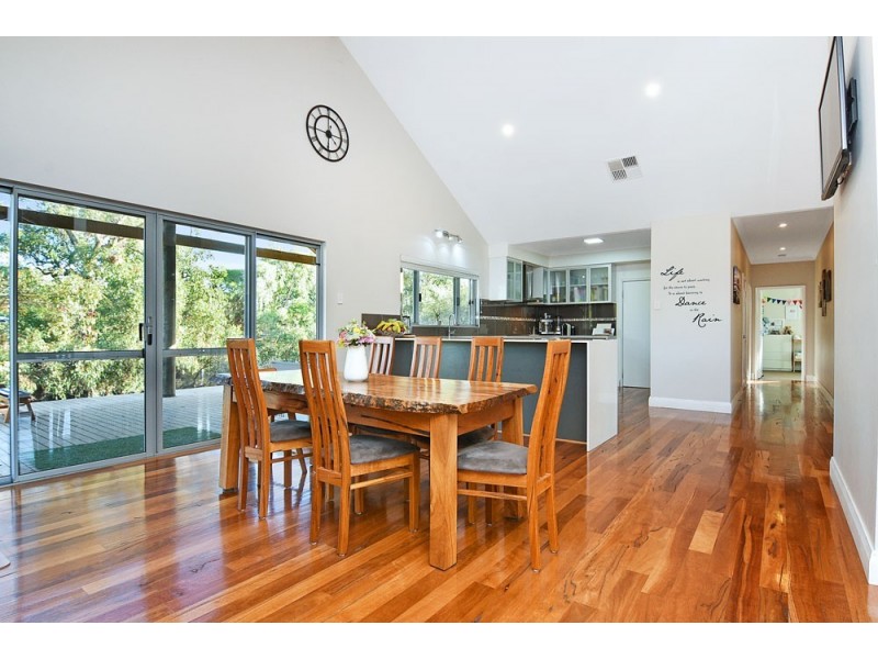 22 Ranson Drive, Roelands WA 6226