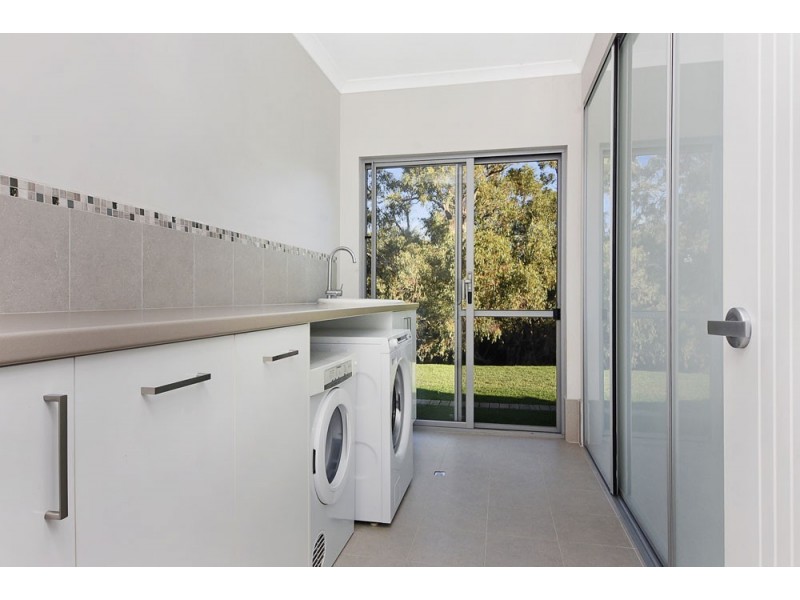 22 Ranson Drive, Roelands WA 6226