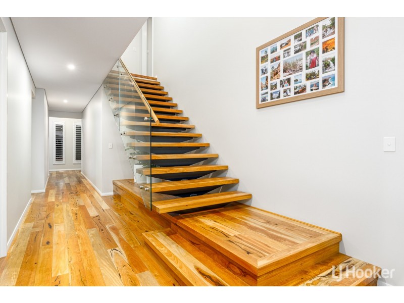 7 Averil Street, Abbey WA 6280