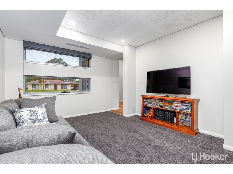 7 Averil Street, Abbey WA 6280