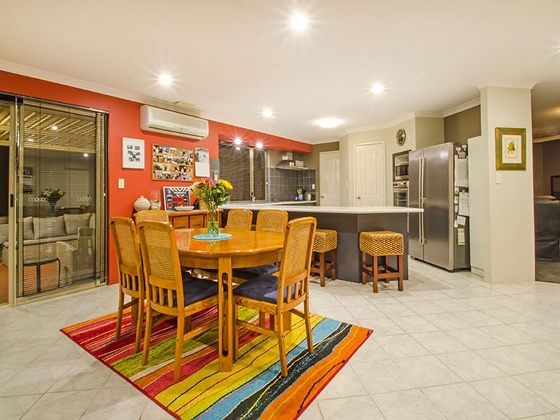 32 Hornibrook Road, Dalyellup WA 6230