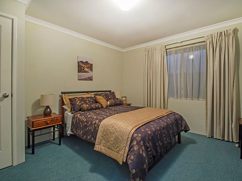 32 Hornibrook Road, Dalyellup WA 6230