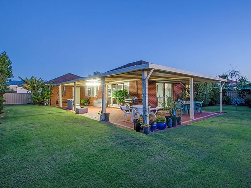 32 Hornibrook Road, Dalyellup WA 6230