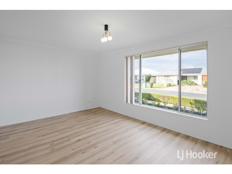 52 Chisholm Road, Dalyellup WA 6230