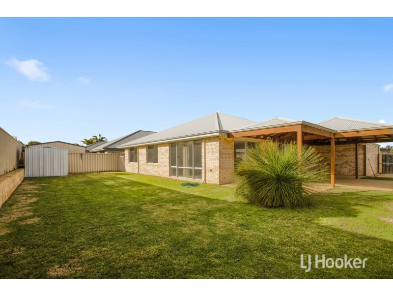 52 Chisholm Road, Dalyellup WA 6230