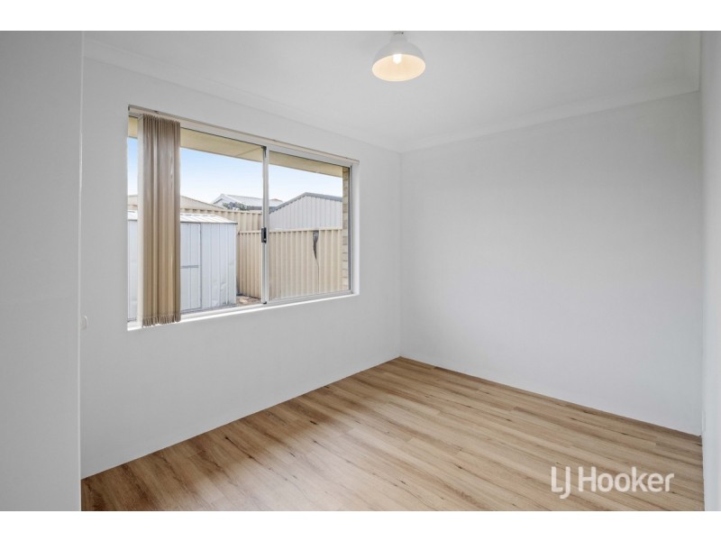 52 Chisholm Road, Dalyellup WA 6230