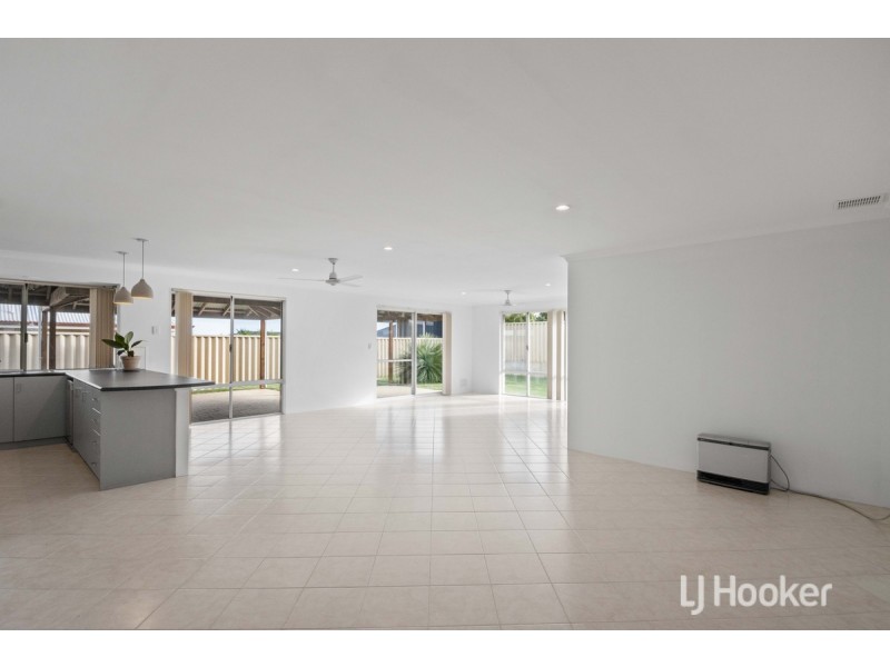 52 Chisholm Road, Dalyellup WA 6230