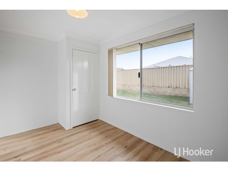 52 Chisholm Road, Dalyellup WA 6230