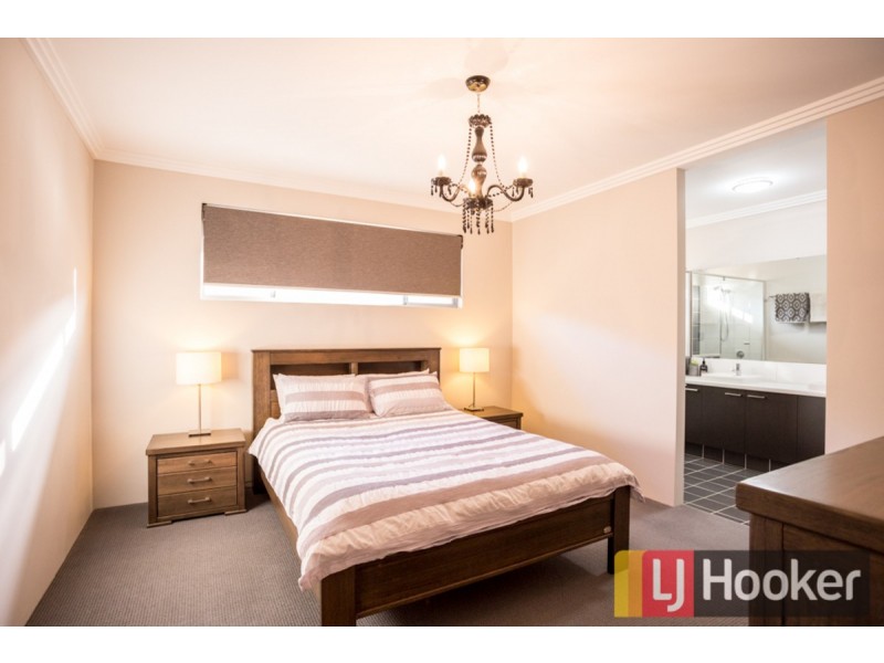 9 Finlay Avenue, Millbridge WA 6232