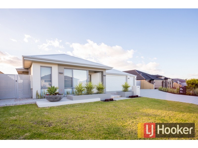 9 Finlay Avenue, Millbridge WA 6232