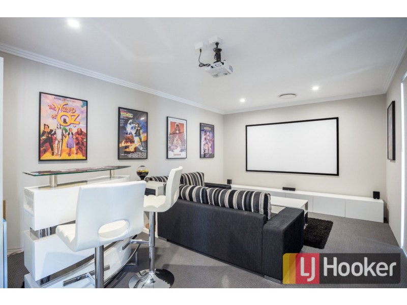 9 Finlay Avenue, Millbridge WA 6232