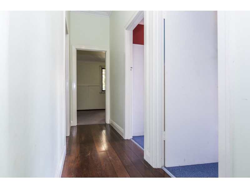 36A Hands Avenue, Carey Park WA 6230