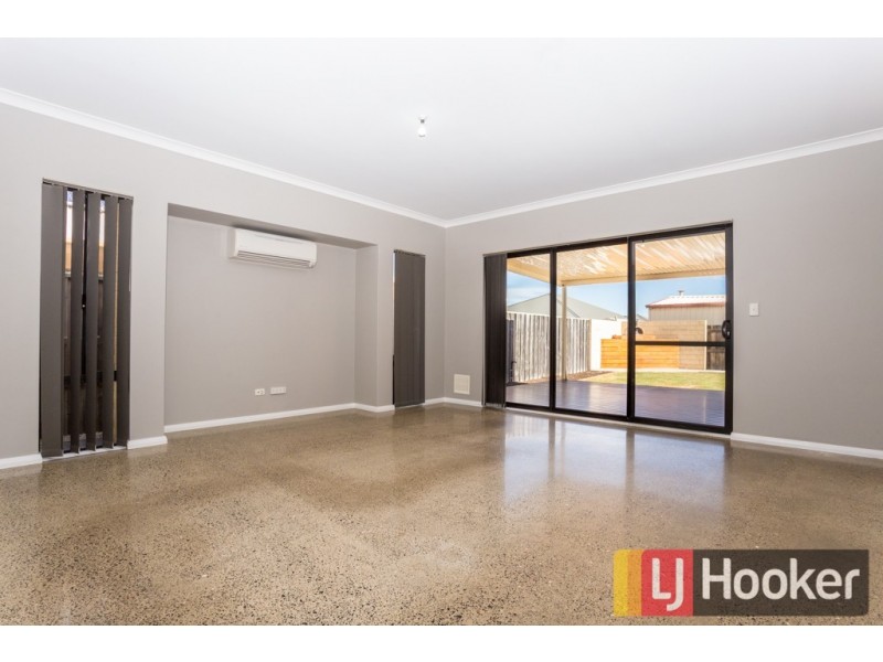 136 Macquarie Drive, Australind WA 6233