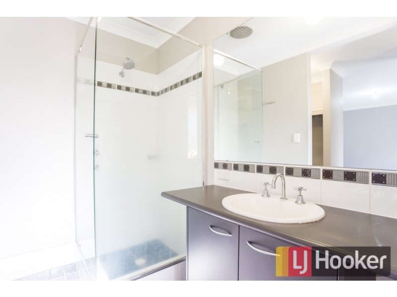 136 Macquarie Drive, Australind WA 6233