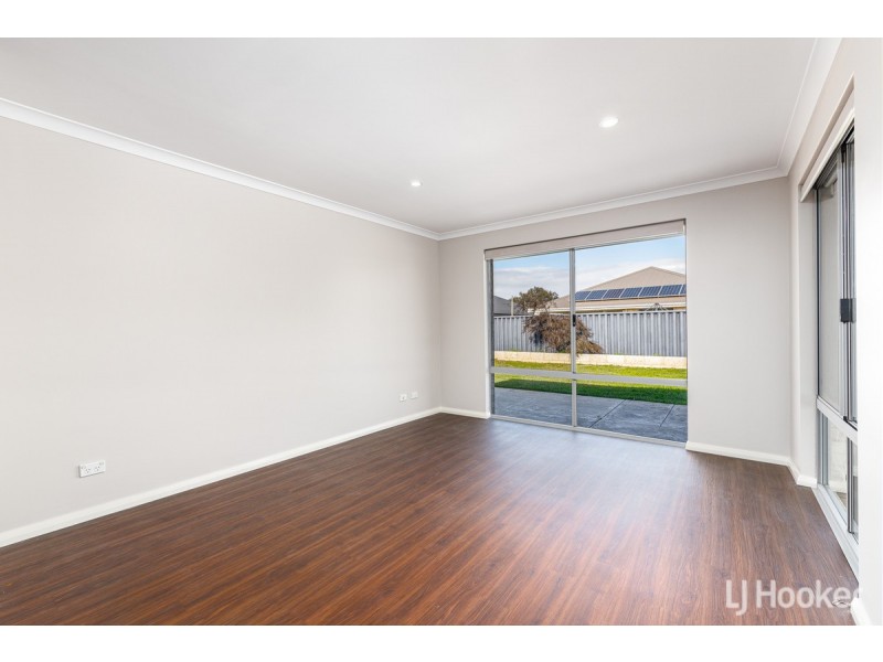 38 Denison Link, Millbridge WA 6232