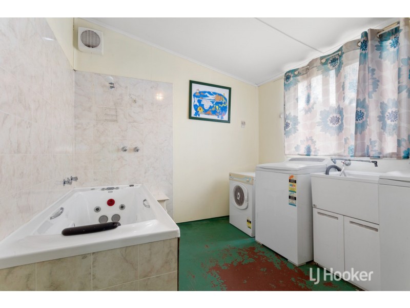 59 Swanstone Street, Collie WA 6225