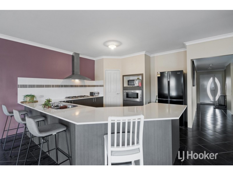 9 Wellington Boulevard, Collie WA 6225