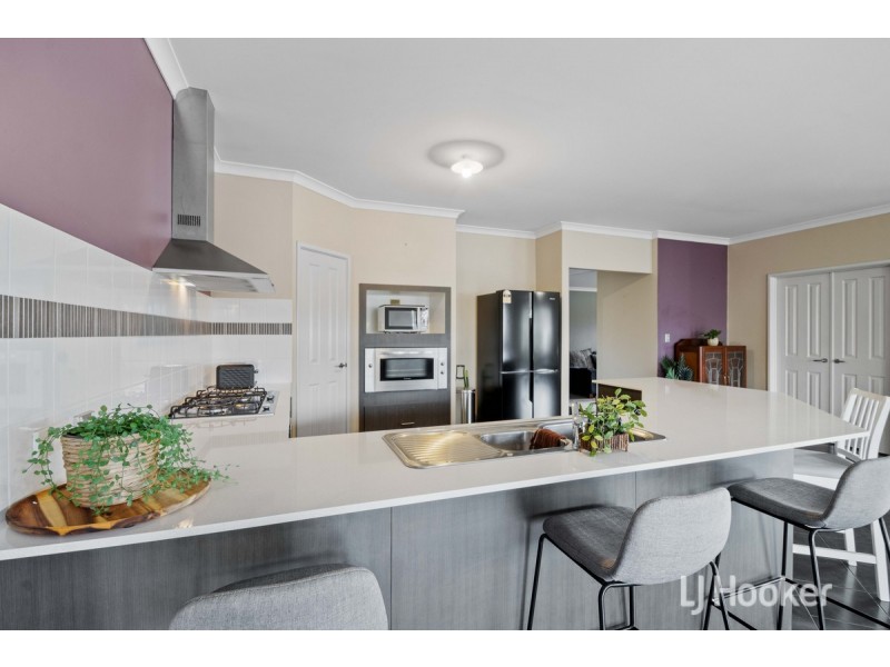 9 Wellington Boulevard, Collie WA 6225