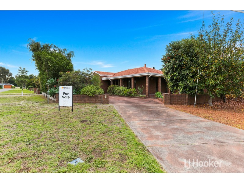 8 Swan Avenue, Collie WA 6225