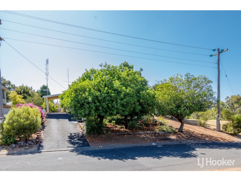 20 Milligan Avenue, Australind WA 6233