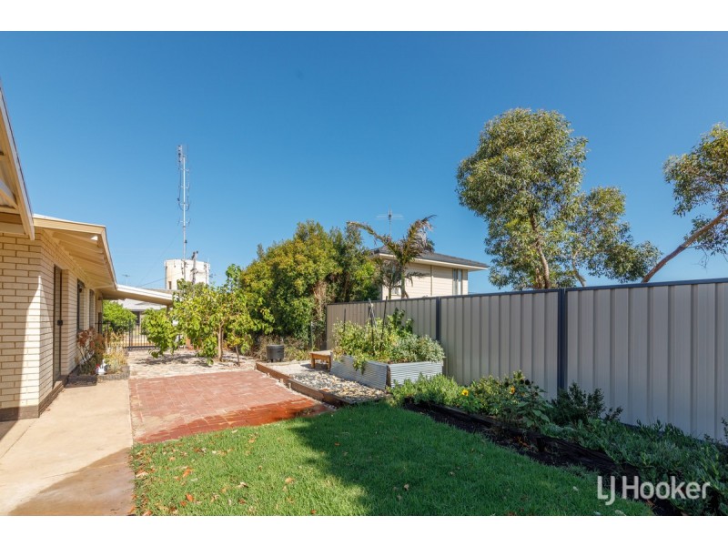 20 Milligan Avenue, Australind WA 6233