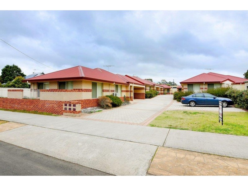4/29 Throssell Street, Collie WA 6225