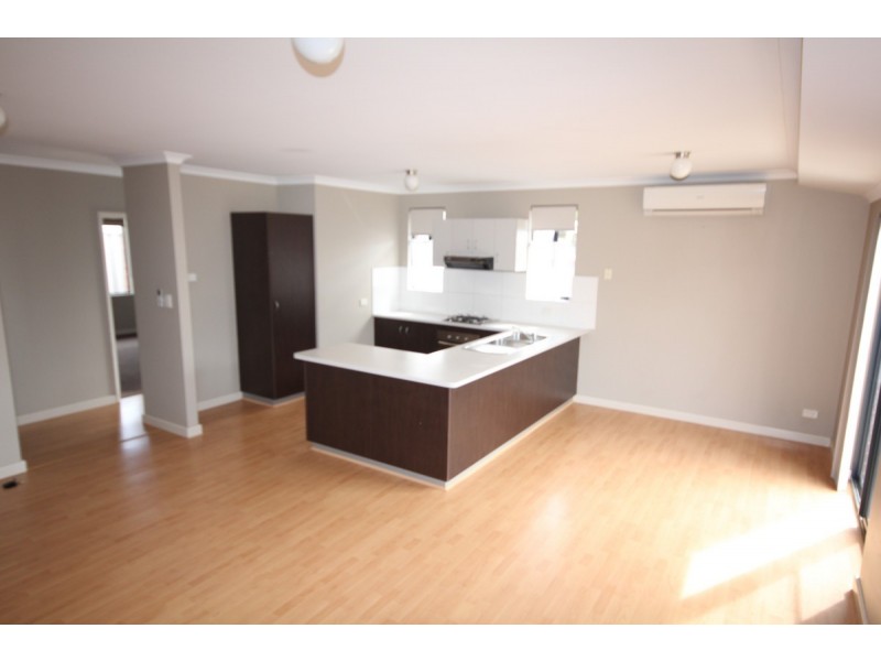 21B Wilson Street, Carey Park WA 6230