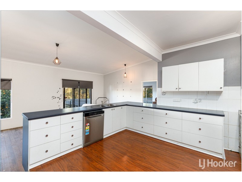 65 McKinley Street, Collie WA 6225