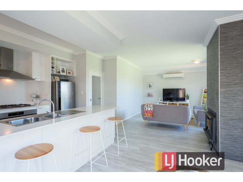 83 Grandite Fairway, Australind WA 6233